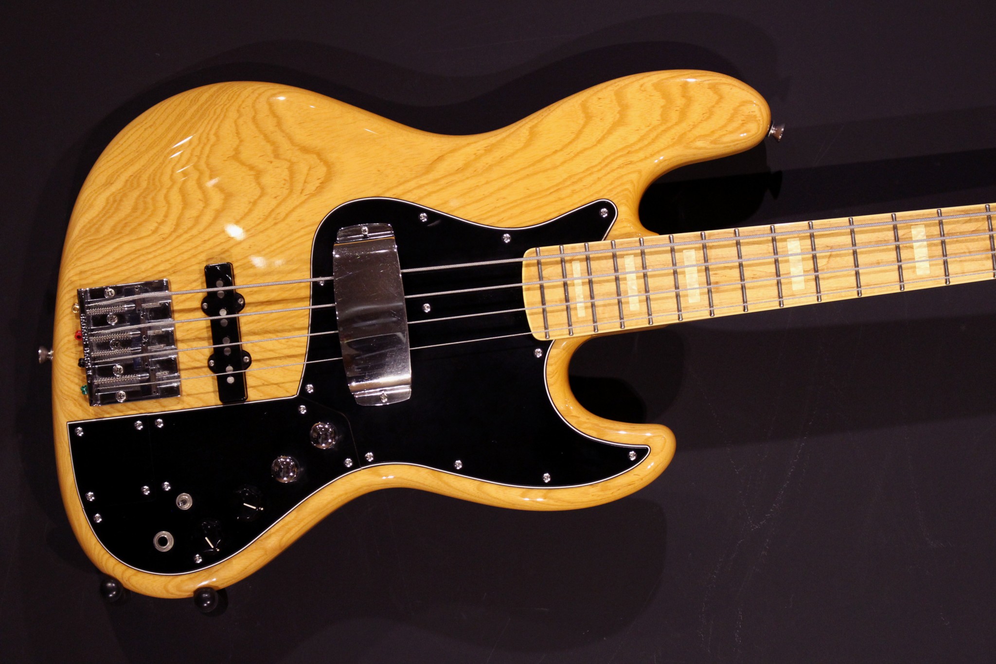 Fender Marcus Miller Jazz Bass - Segunda Mano - Tanne Bass Corner