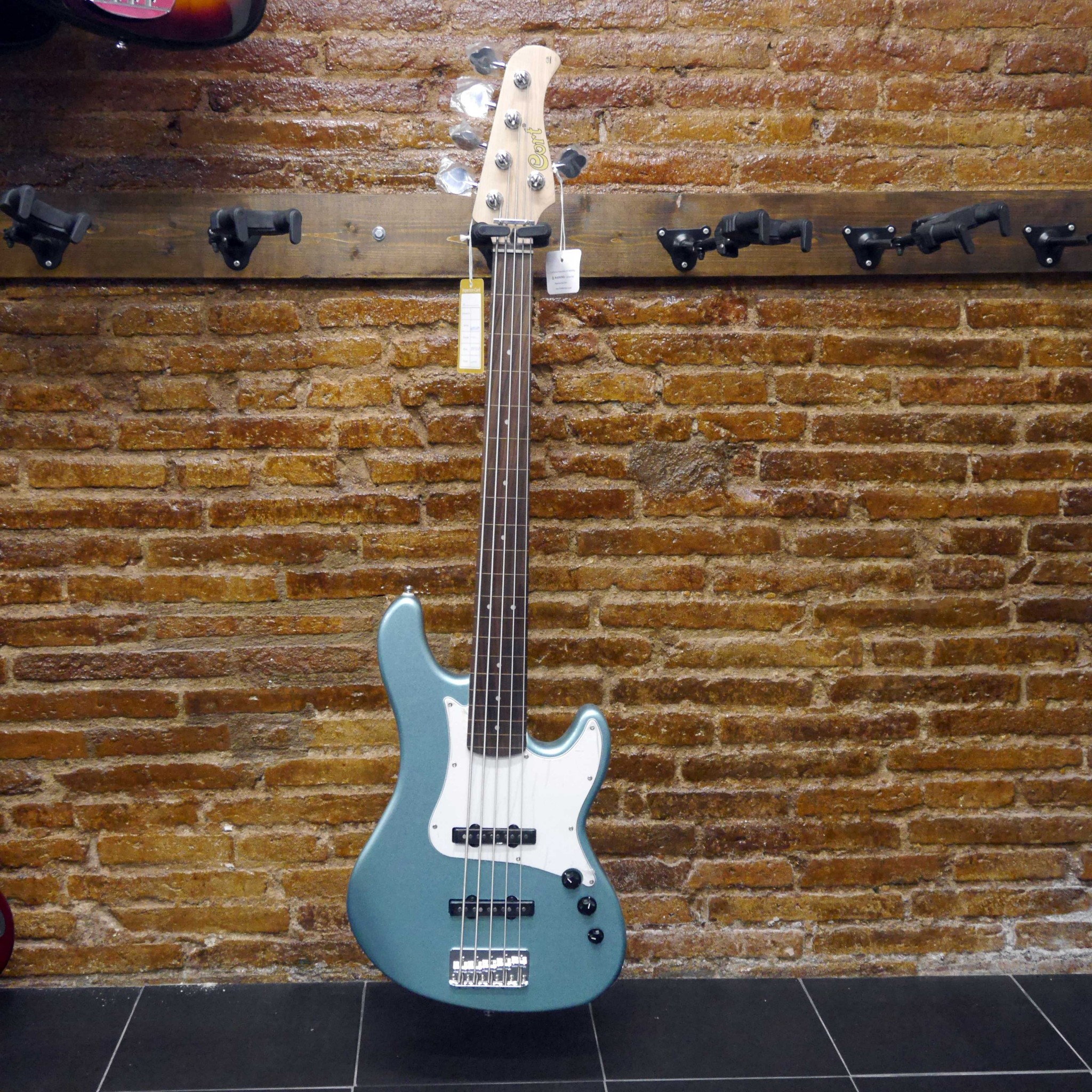 Cort GB55JJ Fretless - Segunda Mano - Tanne Bass Corner